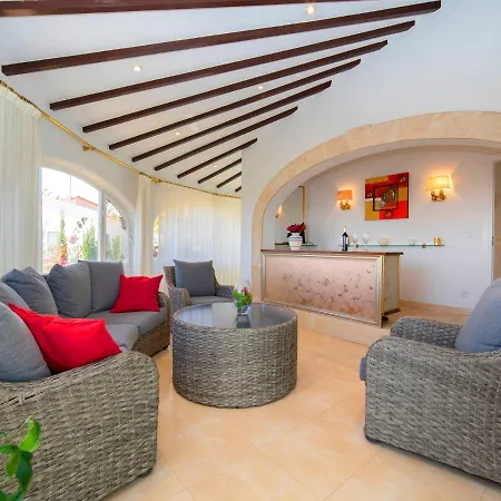 Сasa de vacaciones La Grippiere By Interhome *